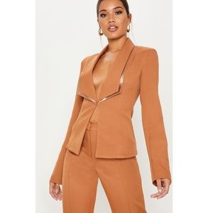 💎5/$25💎 Pretty Little Thing Camel Blazer